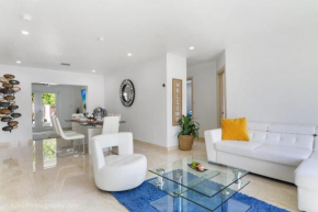 Baby Camellia modern home beautiful and spacious